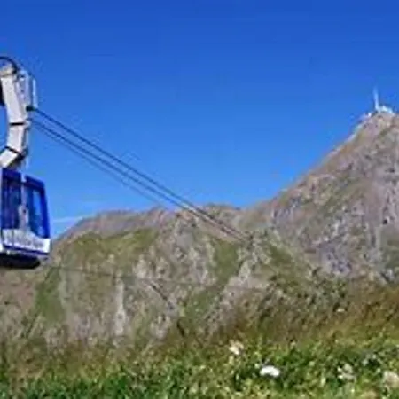 Les Pyrenees-Occitanie * Bernac-Debat